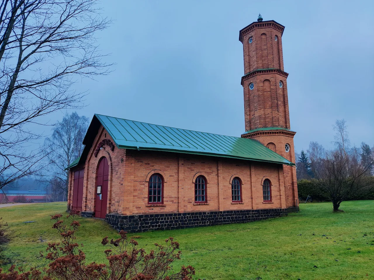 Brandweerkazerne met stoombrandweerwagen en modelmuseum Gamla Bruket, Munkfors