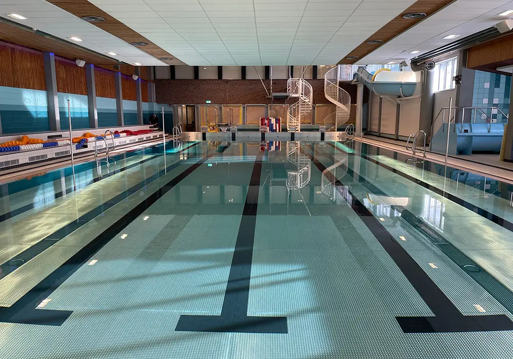 Overdekt zwembad Hagfors: zwem- en wellnessfaciliteiten voor het hele gezin, bij elk weer in Värmland.
